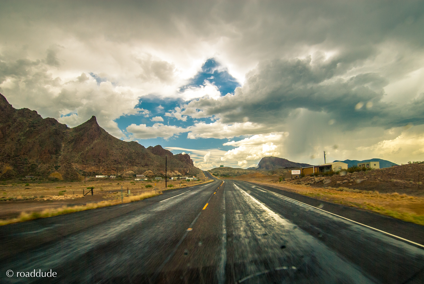 roaddude_bb-studybutte-terlingua-afterrain-1922.jpg