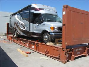 rv-loading-on-flat-rack.jpg