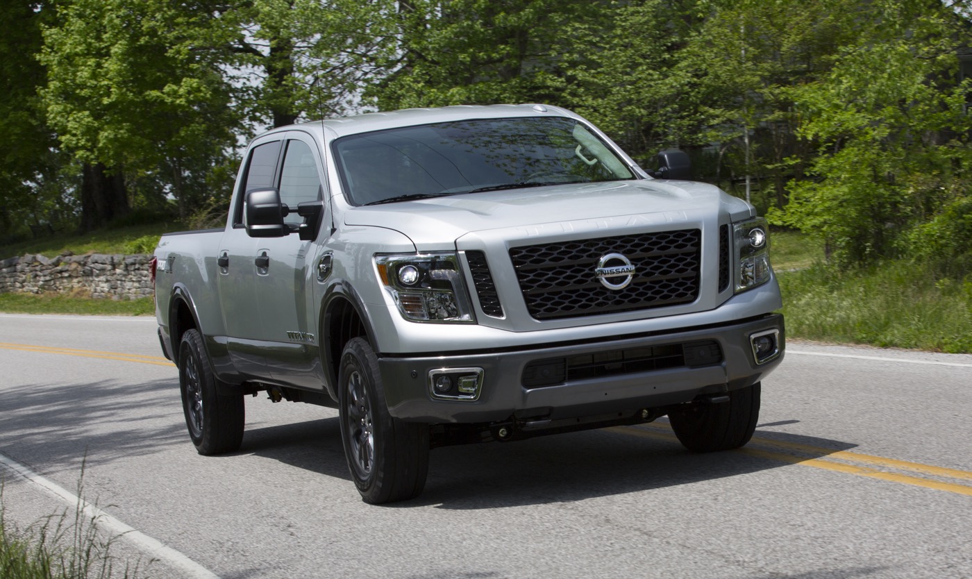 2016-Nissan-Titan-XD.jpg