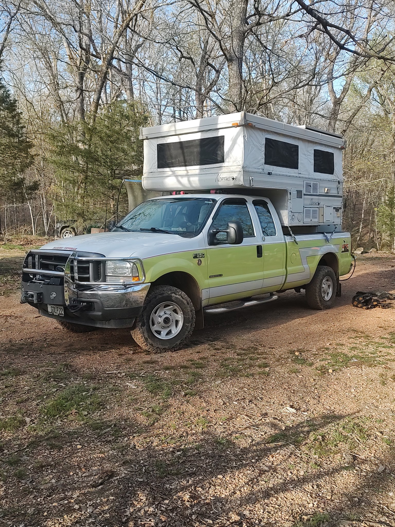 F350 and Camper.jpg