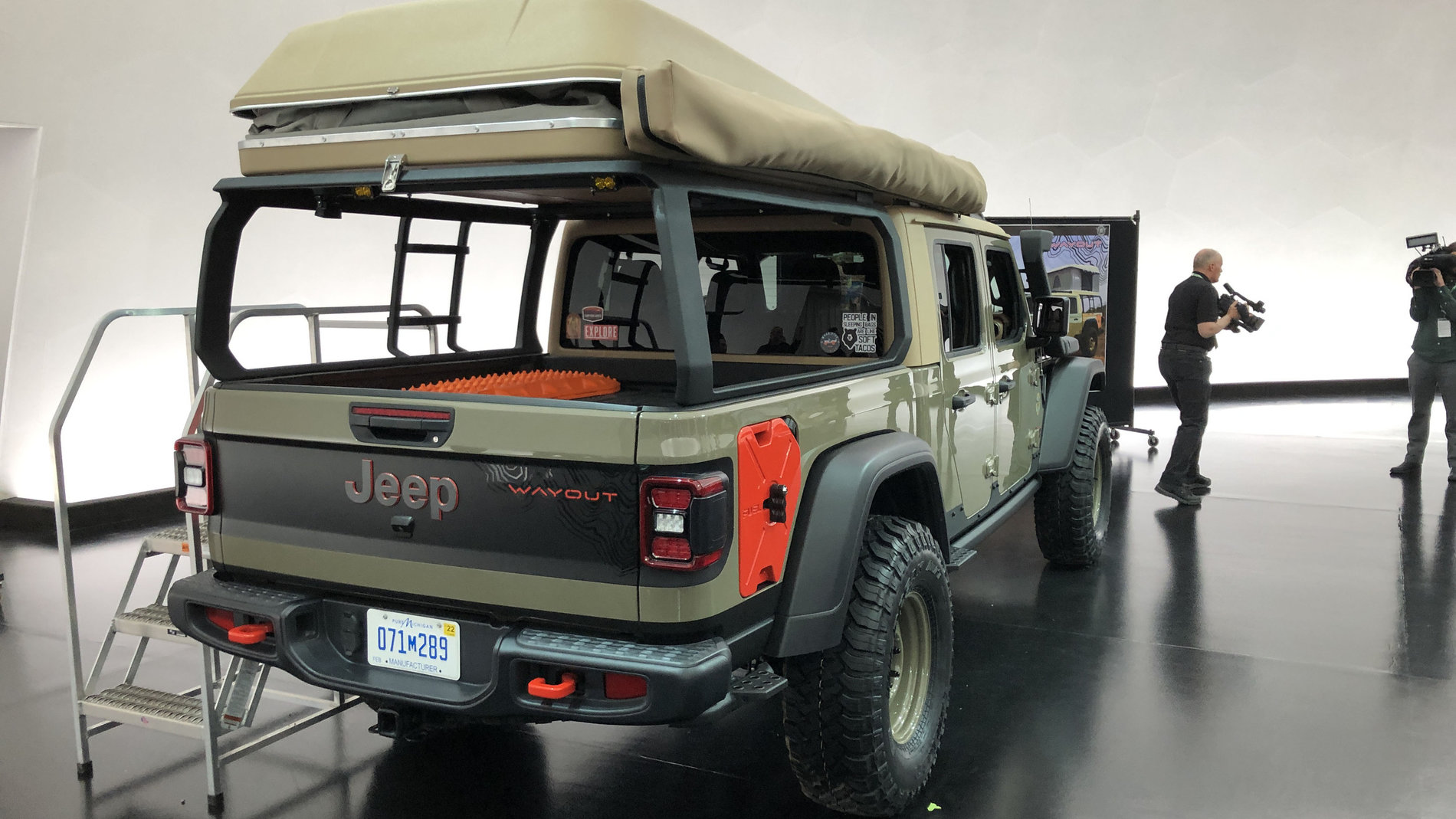 jeep-wayout-concept-1-5.jpg