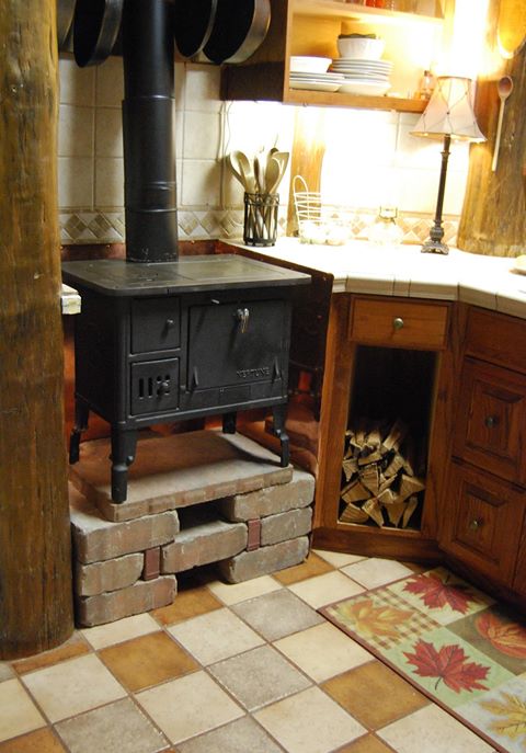 Kitchen woodstove.jpg