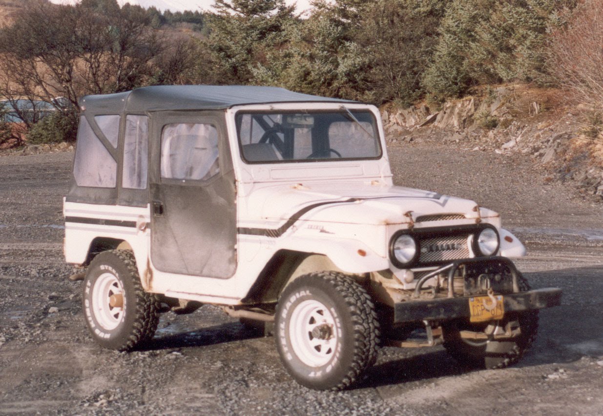 landcruiser1.jpg