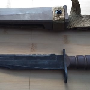 knife USMC open.jpg